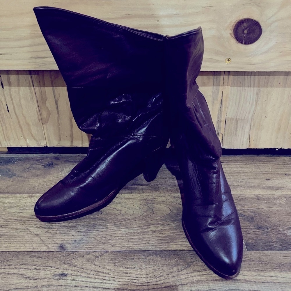 Vintage Frye boots. Great condition!